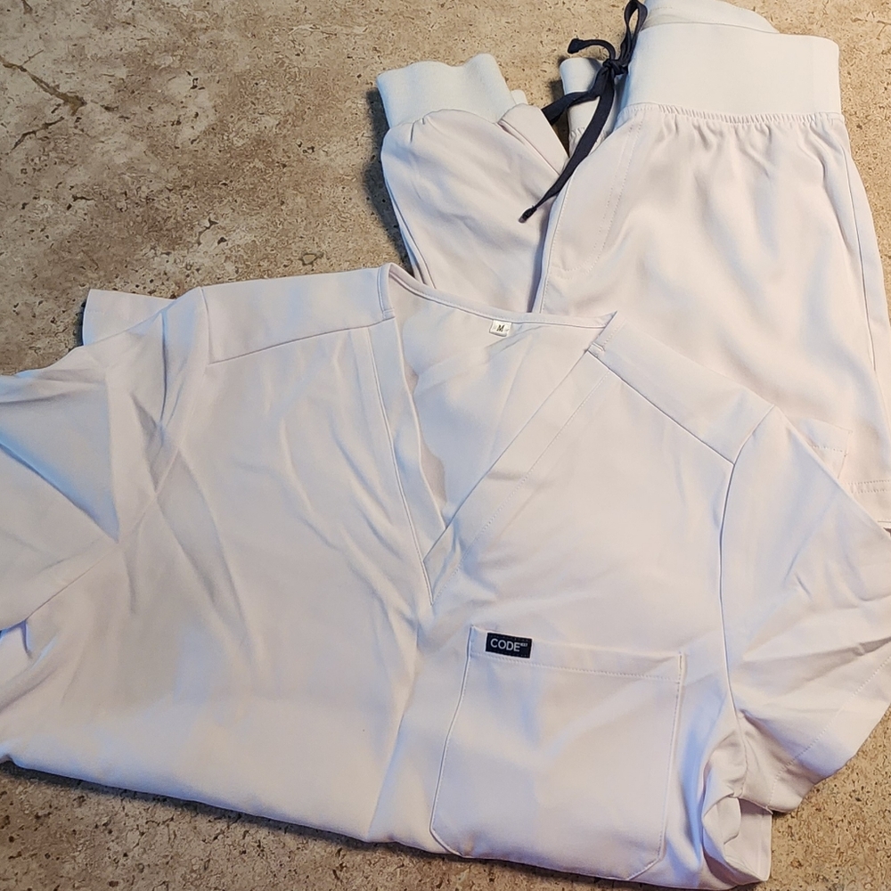 Code NXT Women's Highwaisted Lotis White Scrub Set